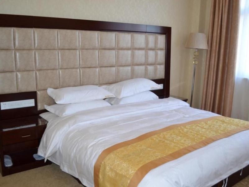 Greentree Alliance Inner Mongolia Autonomous Region Xilinhot Beizi Temple Street Hotel Bagian luar foto