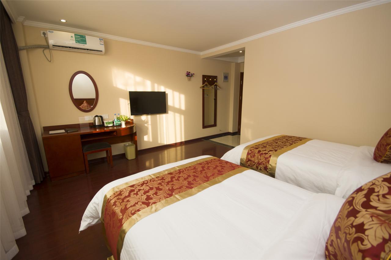 Greentree Alliance Inner Mongolia Autonomous Region Xilinhot Beizi Temple Street Hotel Bagian luar foto